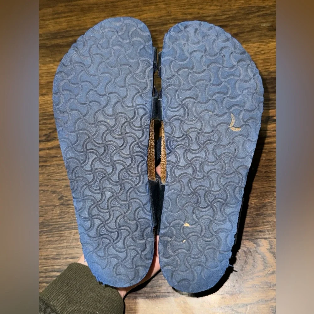 Birkenstock Kids Blue Metallic Sandals size 3 - Picture 4 of 4